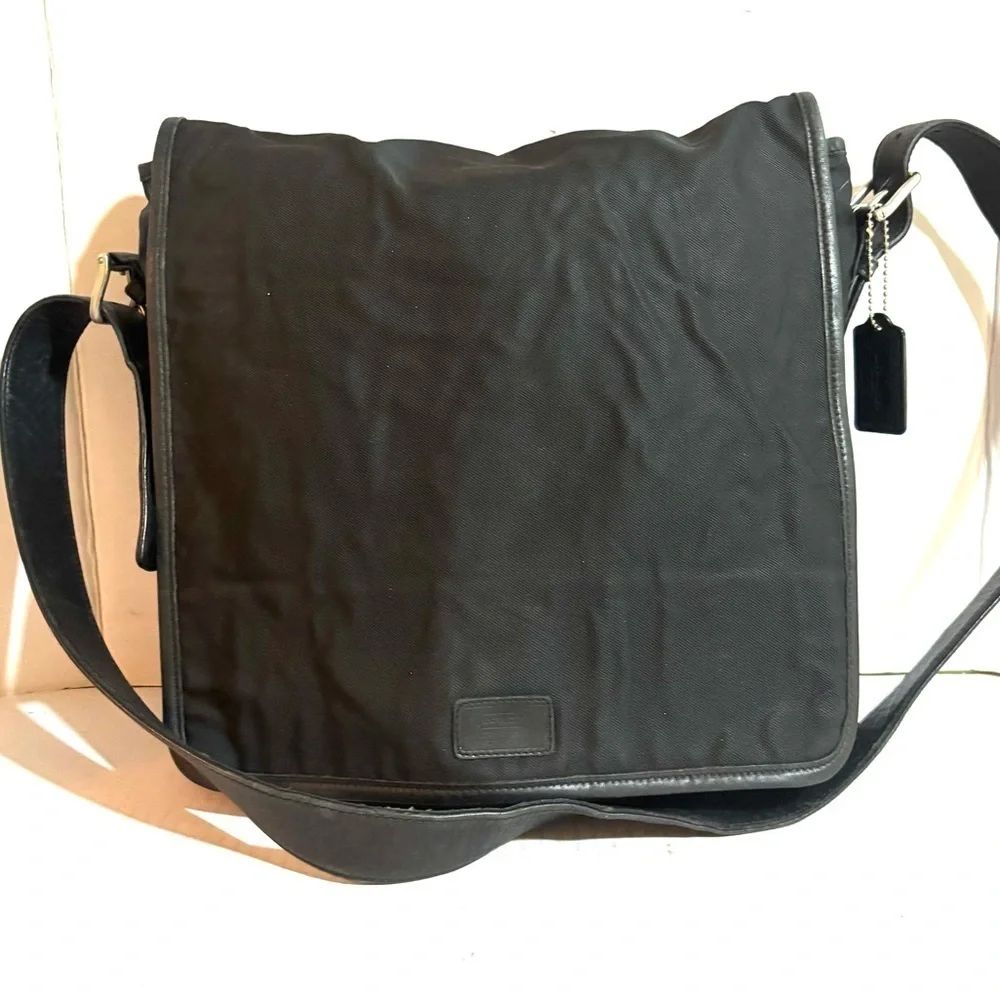Coach vintage black nlyon unisex Messenger Bag